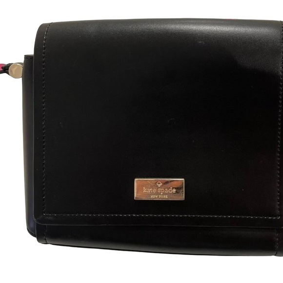 Kate โ ๏ธ Spade - Black Cross Body Bag - Picture 1 of 7